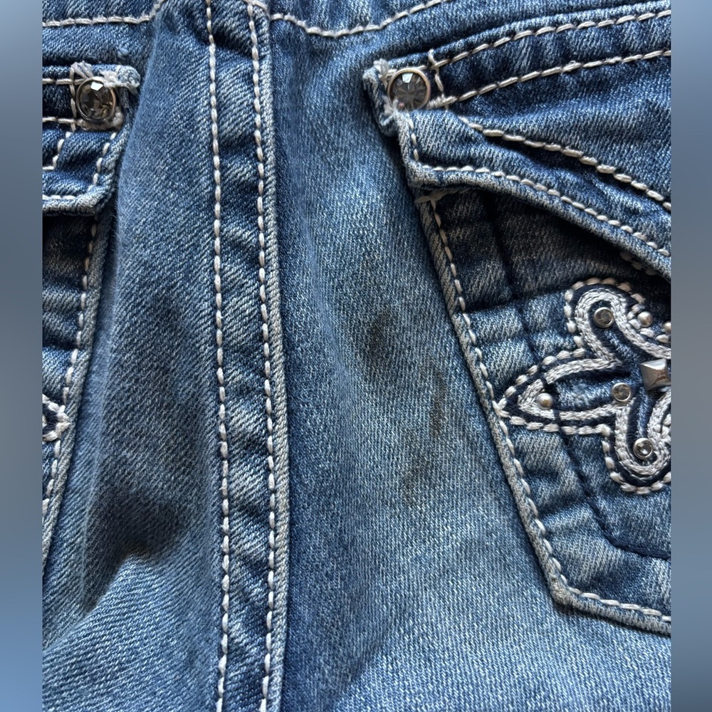 Miss Me Bootcut Jeans Bundle - Picture 7 of 12